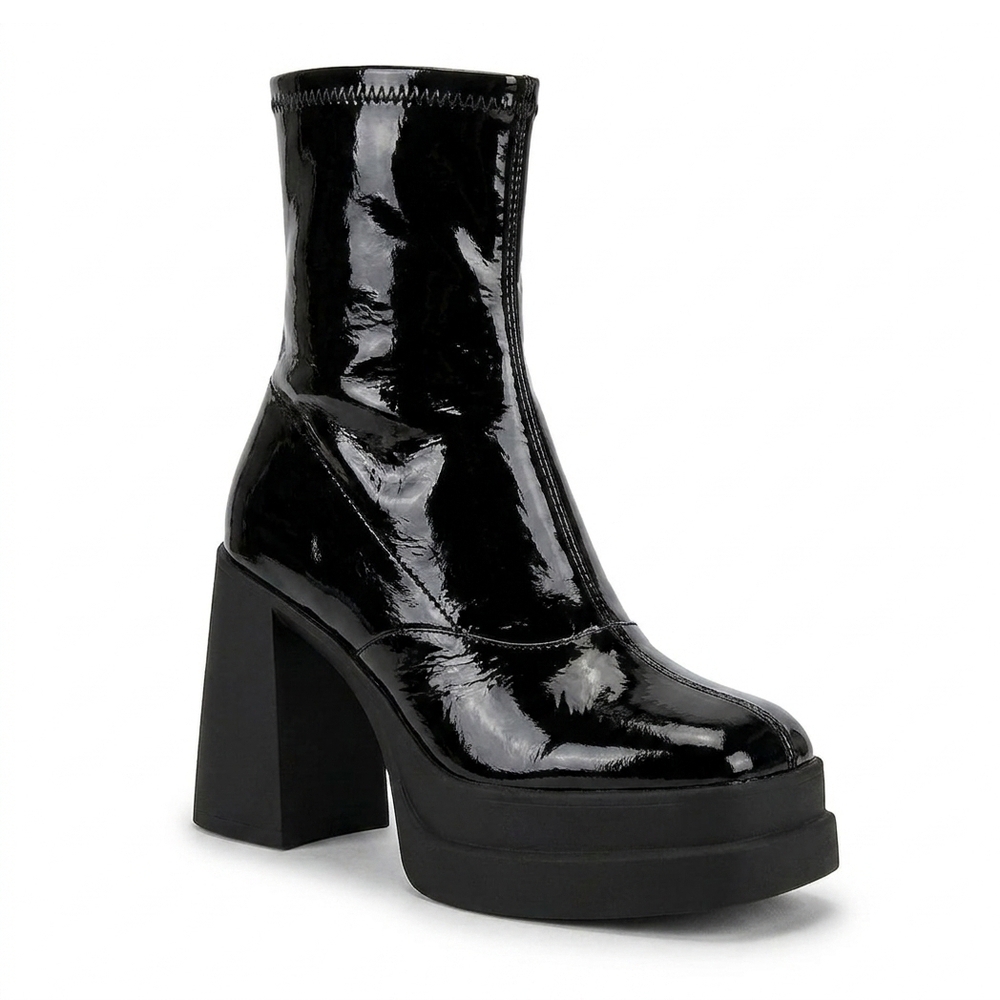 NEW FREE PEOPLE double platform boot in black
